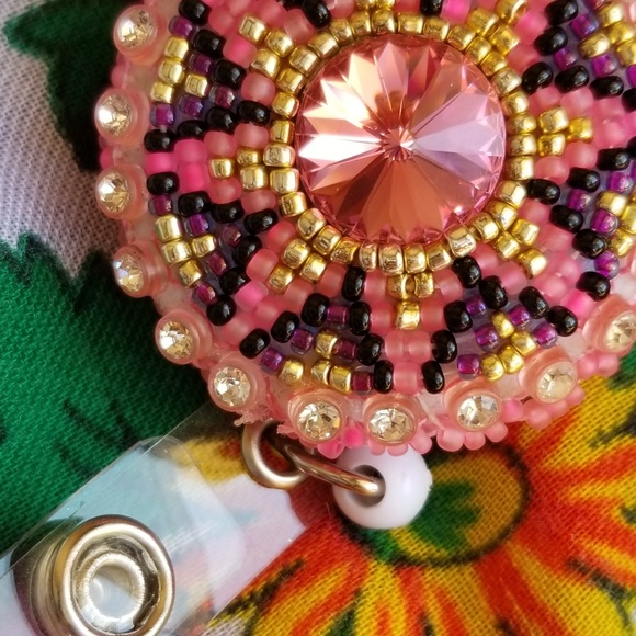 ID Card Badge Holder - Picture 4 of 5